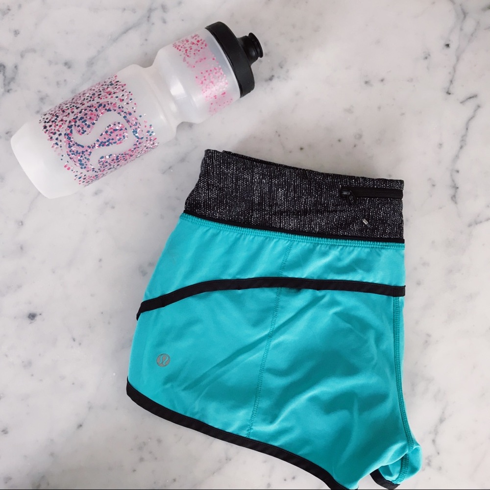 Lululemon Turquoise/Blue Speed Shorts 6 Black